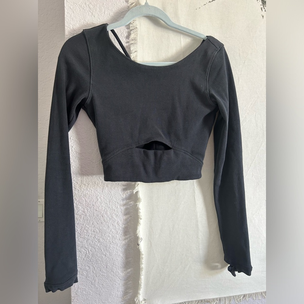 Free people “Fp Movement” Long sleeve Cropped Top